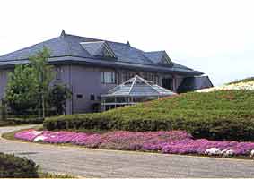 �����Z���^�[�Ɖԁj�̎ʐ^