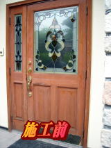H様邸　木製玄関ドアのニスの塗り替え