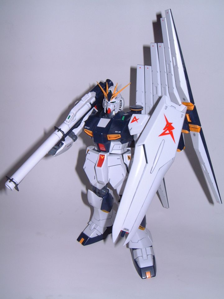 νガンダム バズーカ装備 νガンダム バズーカ装備