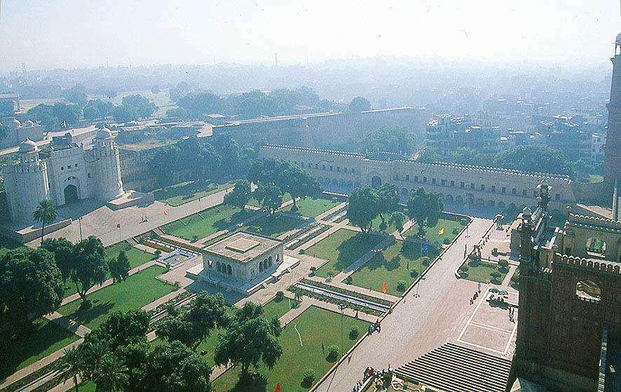 ラホールのバードシャーヒ・モスク