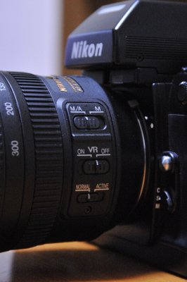 AF-S VR Zoom-Nikkor 70-300mm f/4.5-5.6G IF-ED