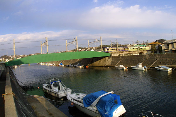 4913a04.jpg