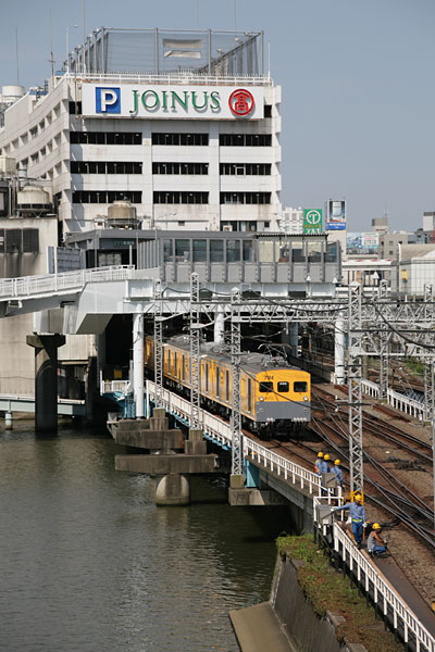 5z03a85.jpg