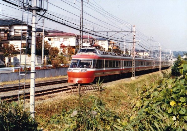 c}7000`LSE