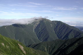 北岳稜線から仙丈岳