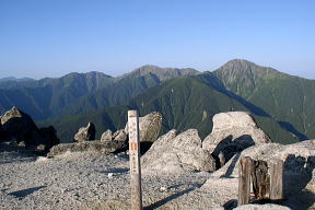 白峰三山