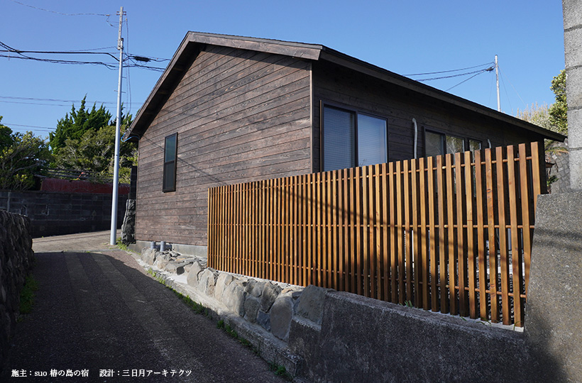 クロスポール構造の木格子＆フェンス、木べえさん。 42角 格子フェンス。天然木ヒノキ