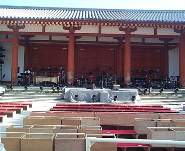 開演前の会場