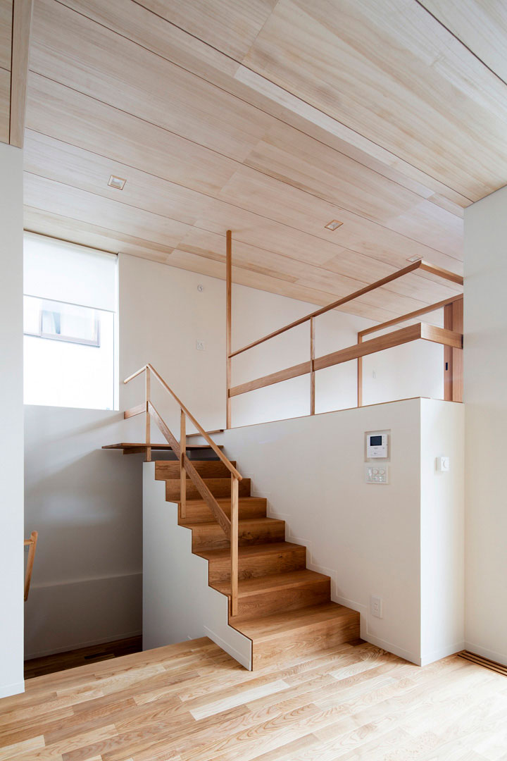 宮の森の家AMU_04