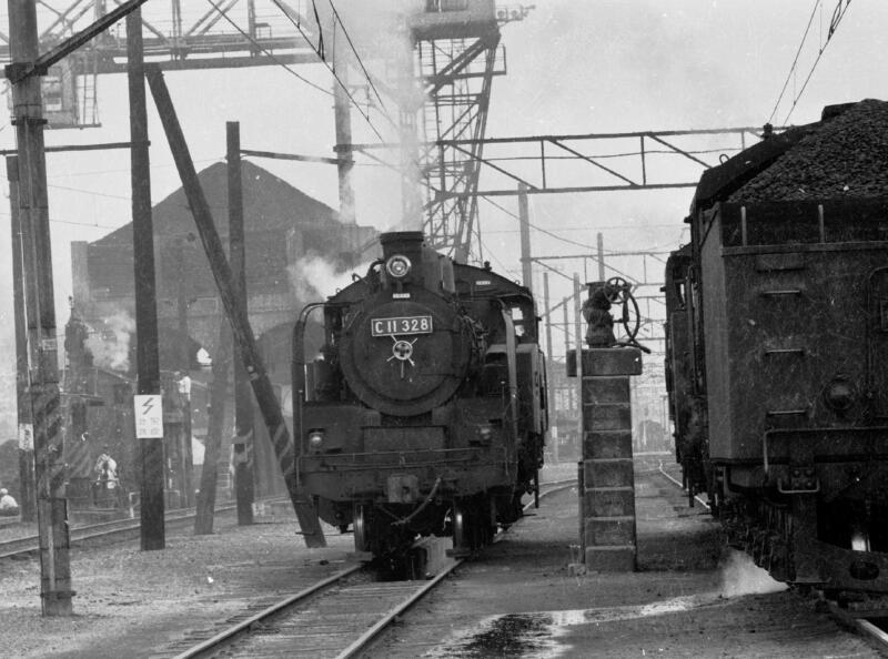 C11-02.jpg (76171 �o�C�g)