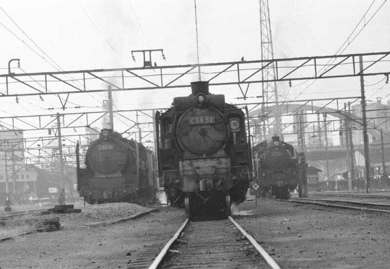 C58-02.jpg (63704 �o�C�g)