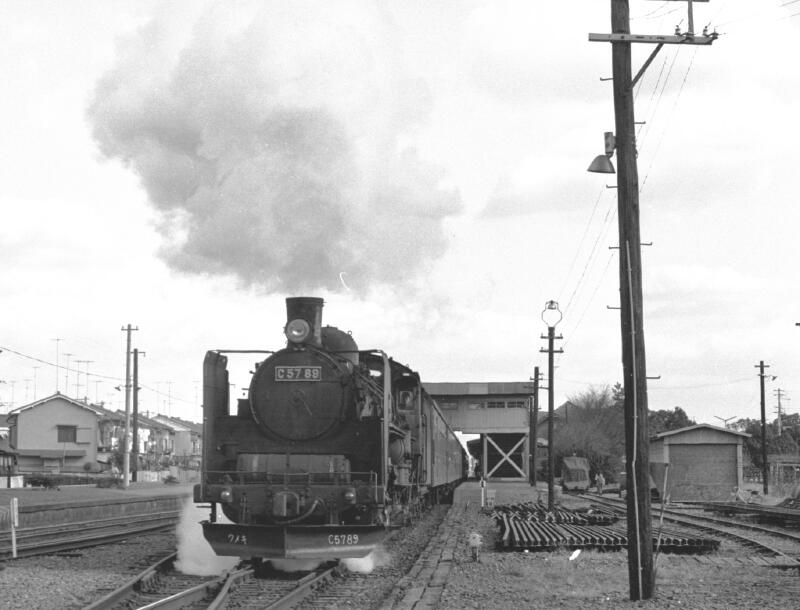 saga-01.jpg (54132 �o�C�g)