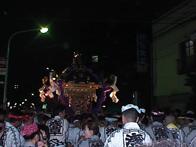 ���C�g�������˂��`