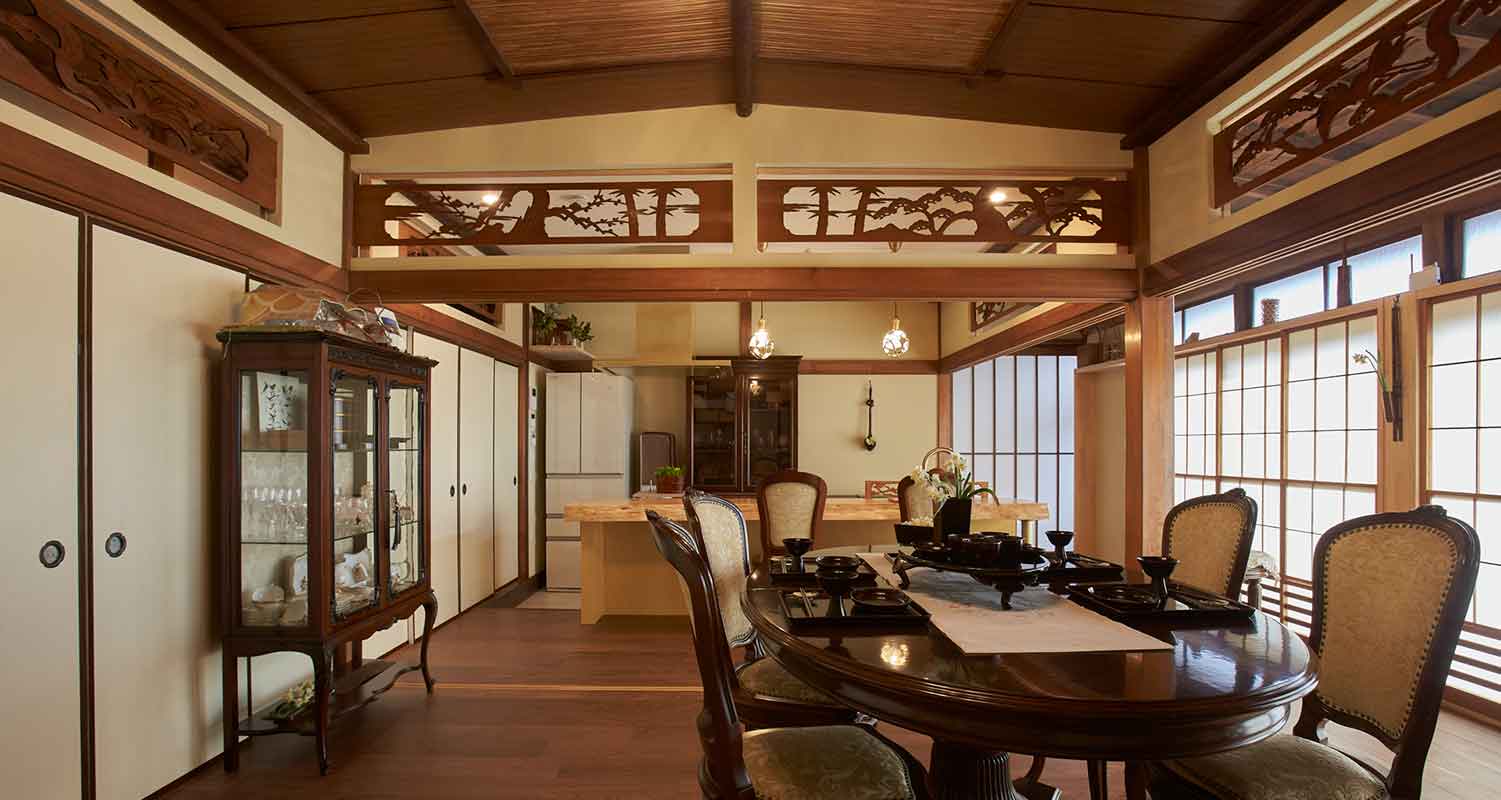 湘南・平塚　古民家リノベーションの内観写真