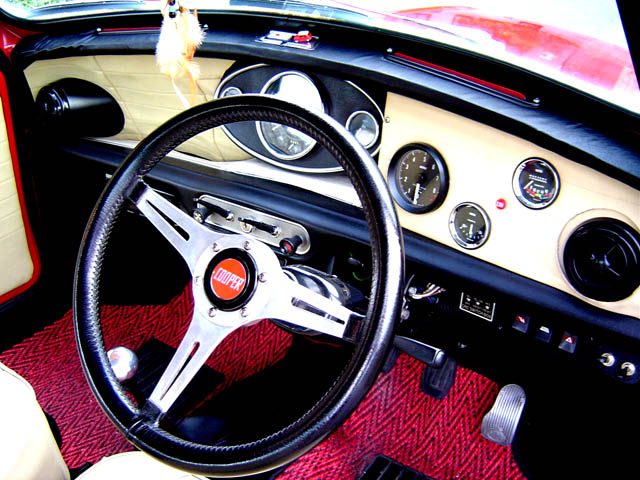 ローバーミニ JOHN COOPER ステアリング hq720.jpg?sqp=-