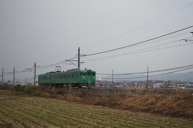 436M