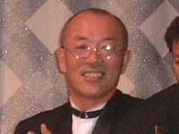 川東 信一